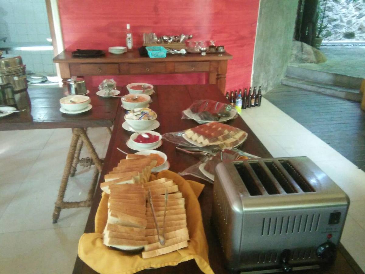 Hotel Thambapanni Retreat Unawatuna Esterno foto